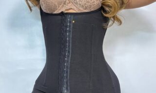 ESBELTA INVISIBLE-EFECTO OPERADA